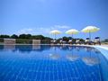 Ionian Theoxenia hotel bazen.jpg