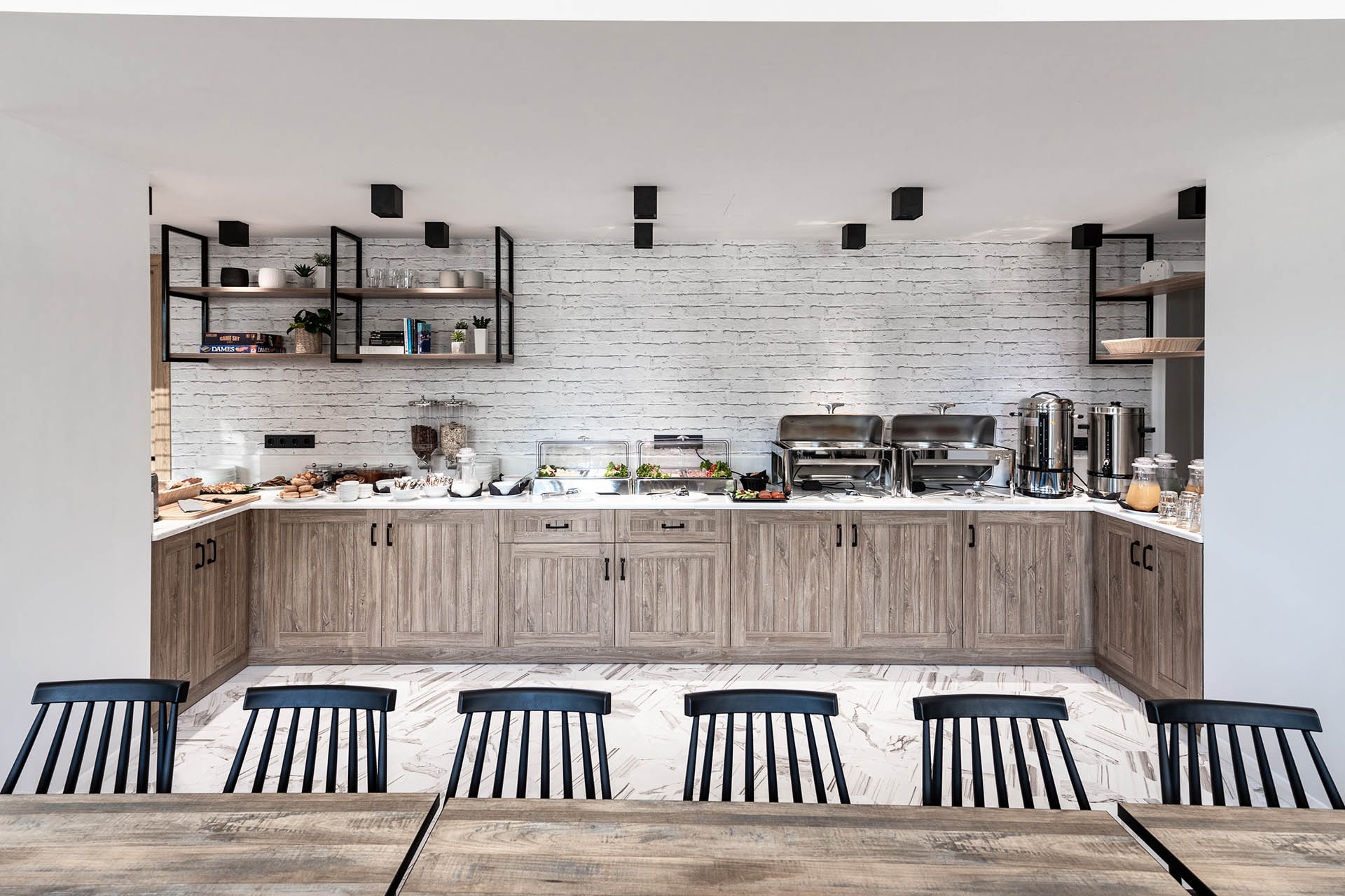 Hotel-31-Doors-breakfast.jpg
