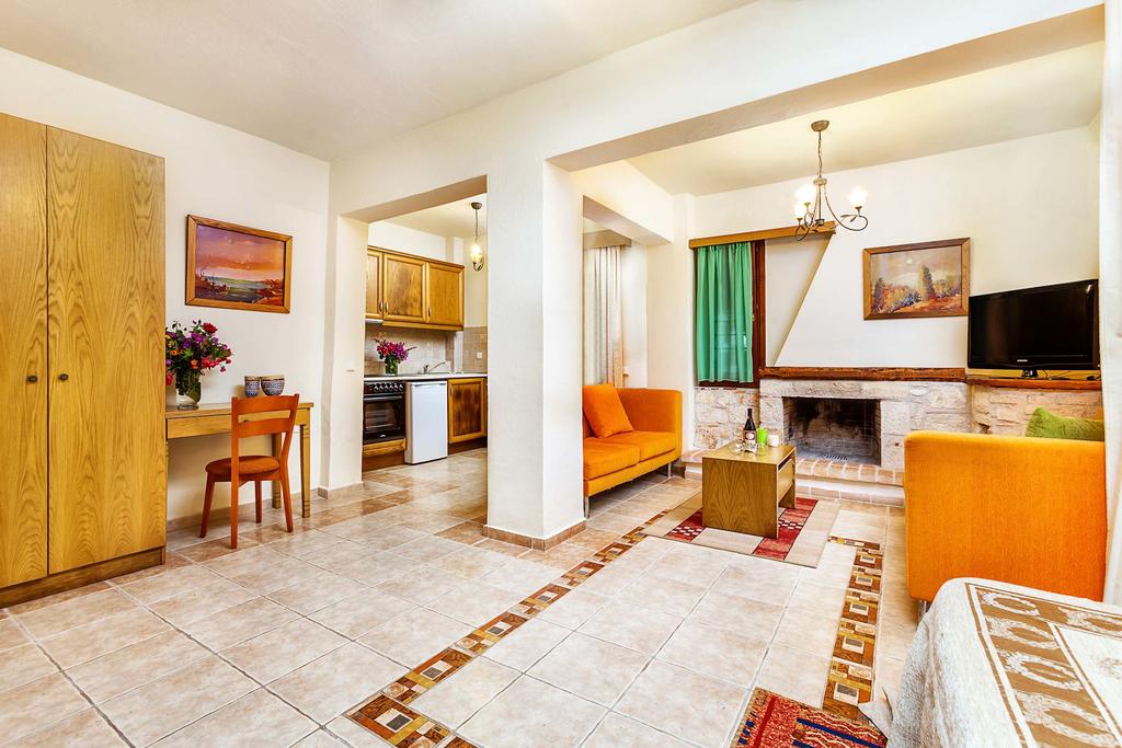 Hotel Akritas Ef Zin Villas _ Suites villas 5.jpg