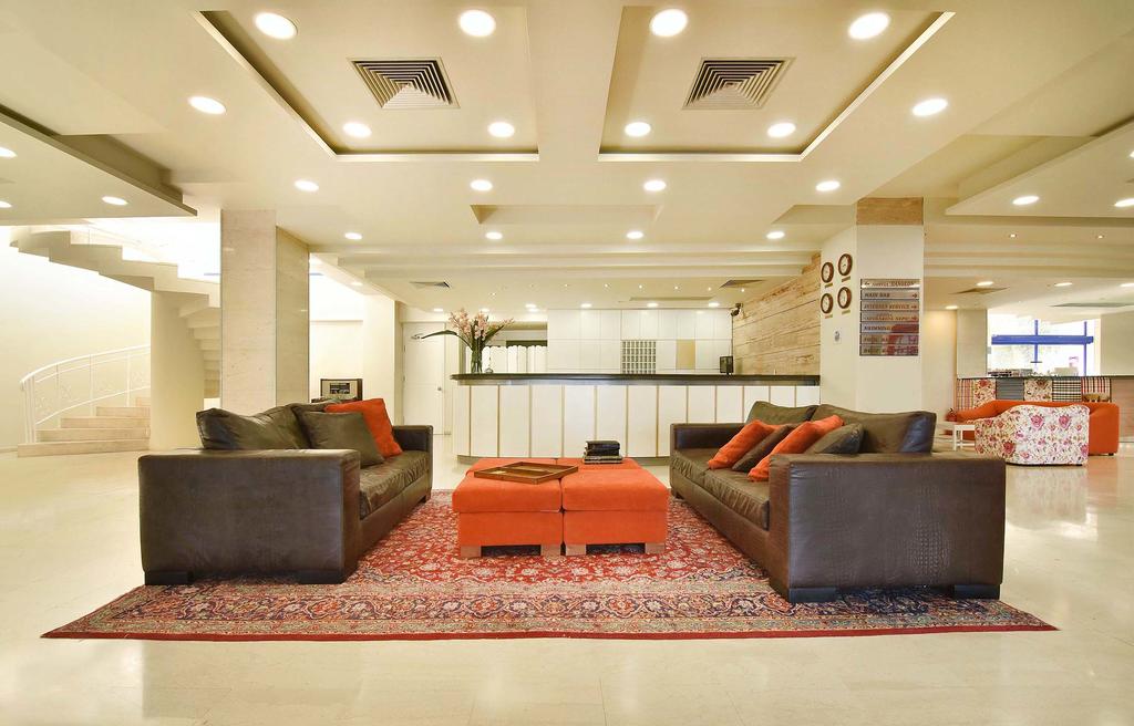 Hotel Ionion Star reception.jpg