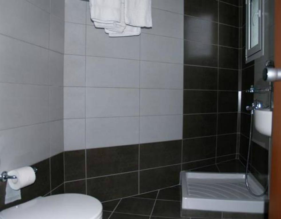 Hotel Iraklitsa Beach bathroom.jpg