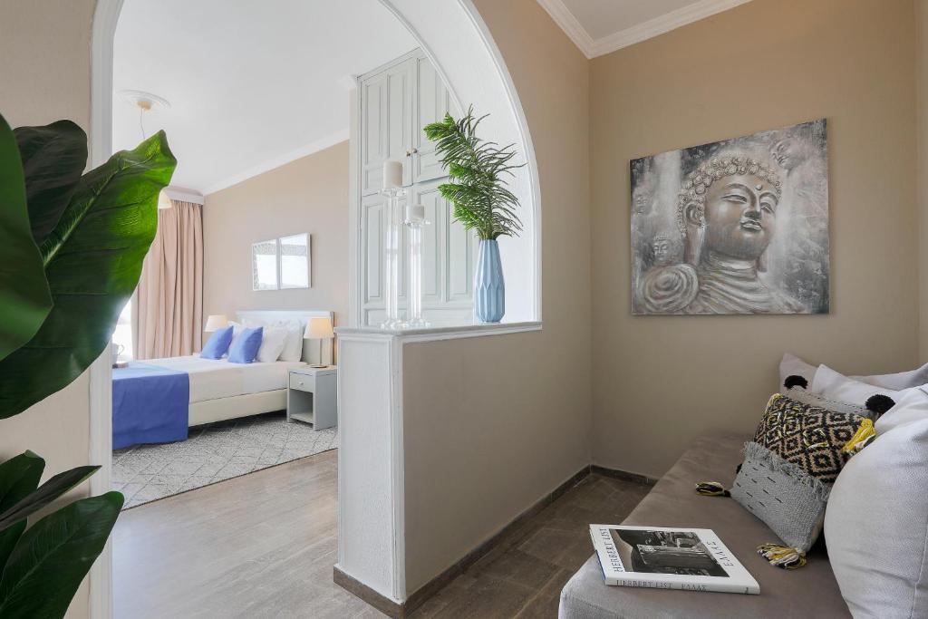 Irida Aeagean view hotel family soba.jpg