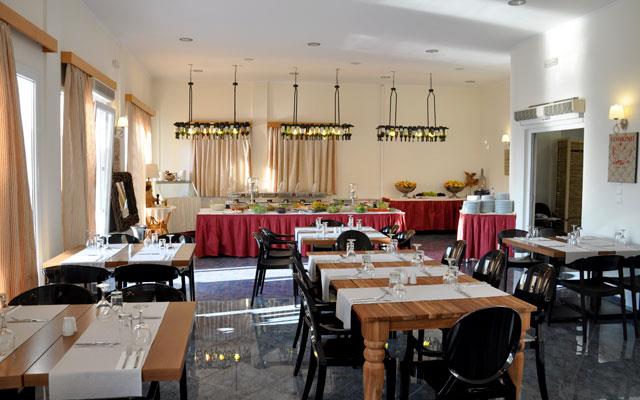 Hotel Ithea Suites restaurant.jpg