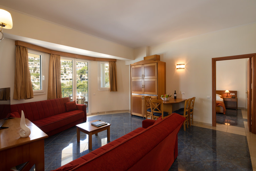 Hotel Ithea Suites superior seaview suites 3.jpg