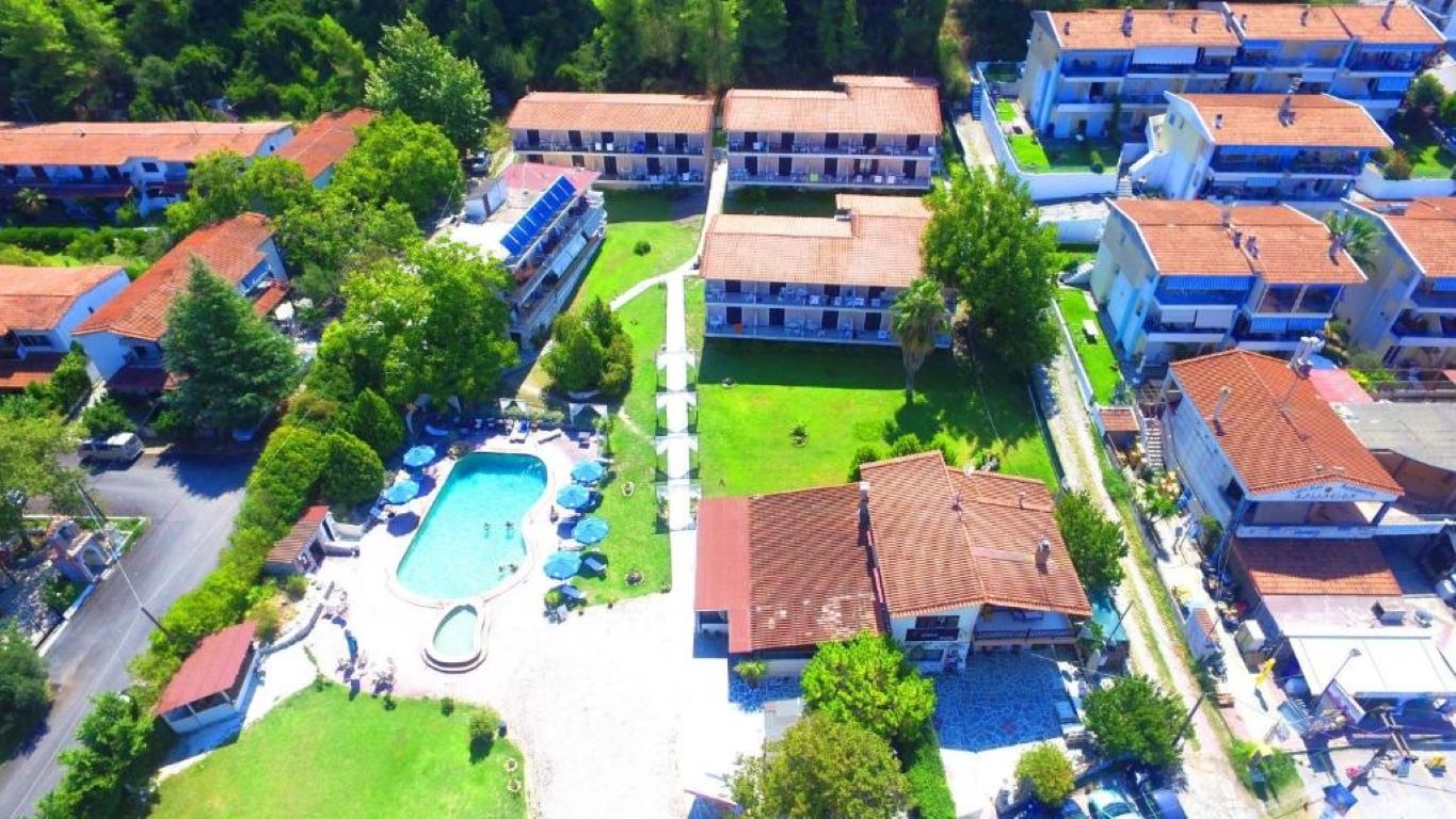 Jenny Hotel Siviri-Okruzenje hotela.jpg