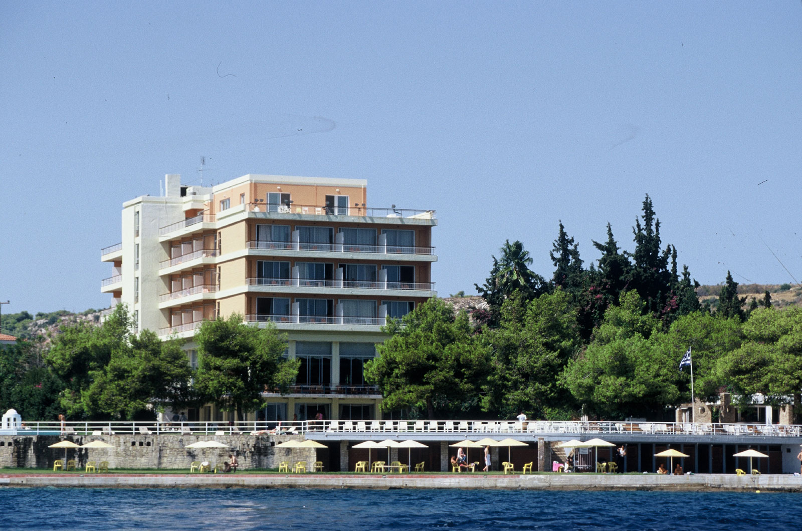 Hotel Kalamaki Beach Resort 3.jpg