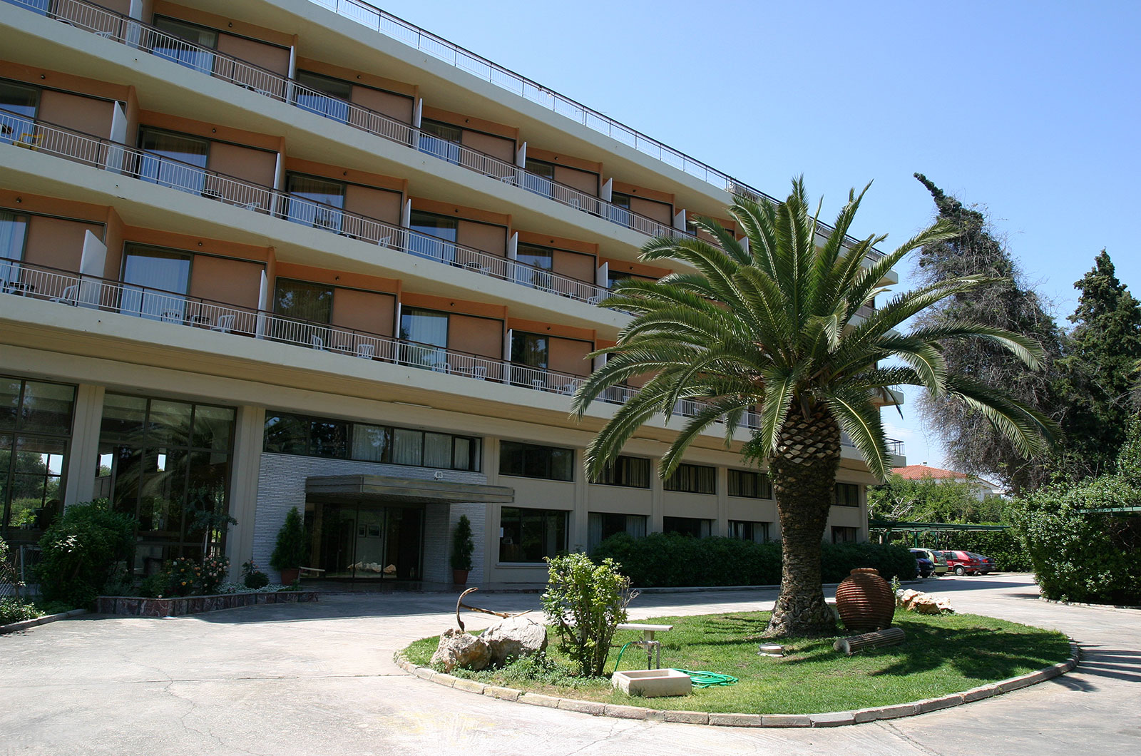 Hotel Kalamaki Beach Resort 5.jpg