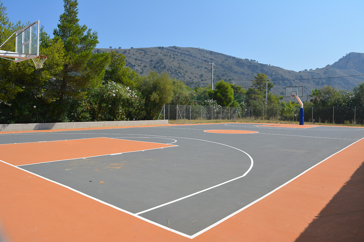 Hotel Kalogria Beach basketball court.jpg