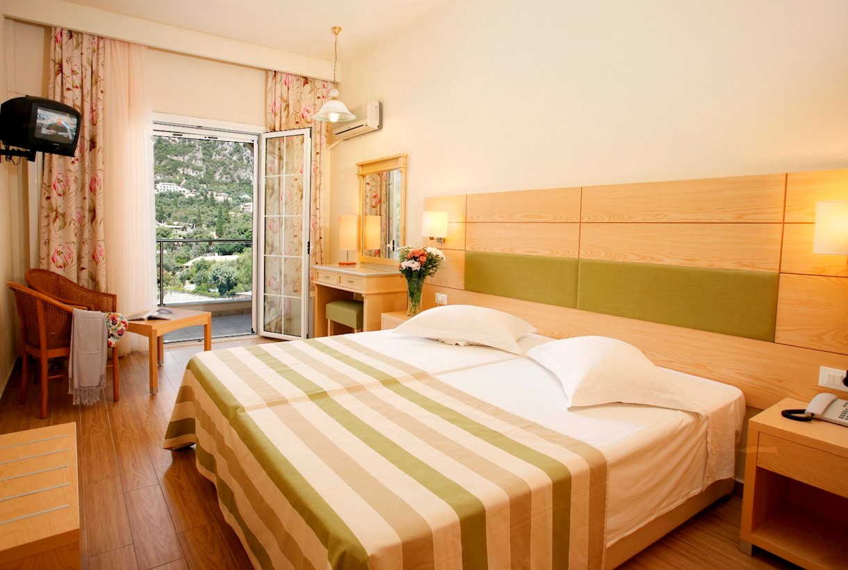 Hotel Akrotiri beach classic room.jpg