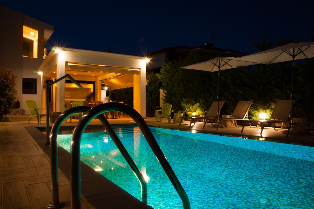 Hotel Kaly Bay pool 1.jpg