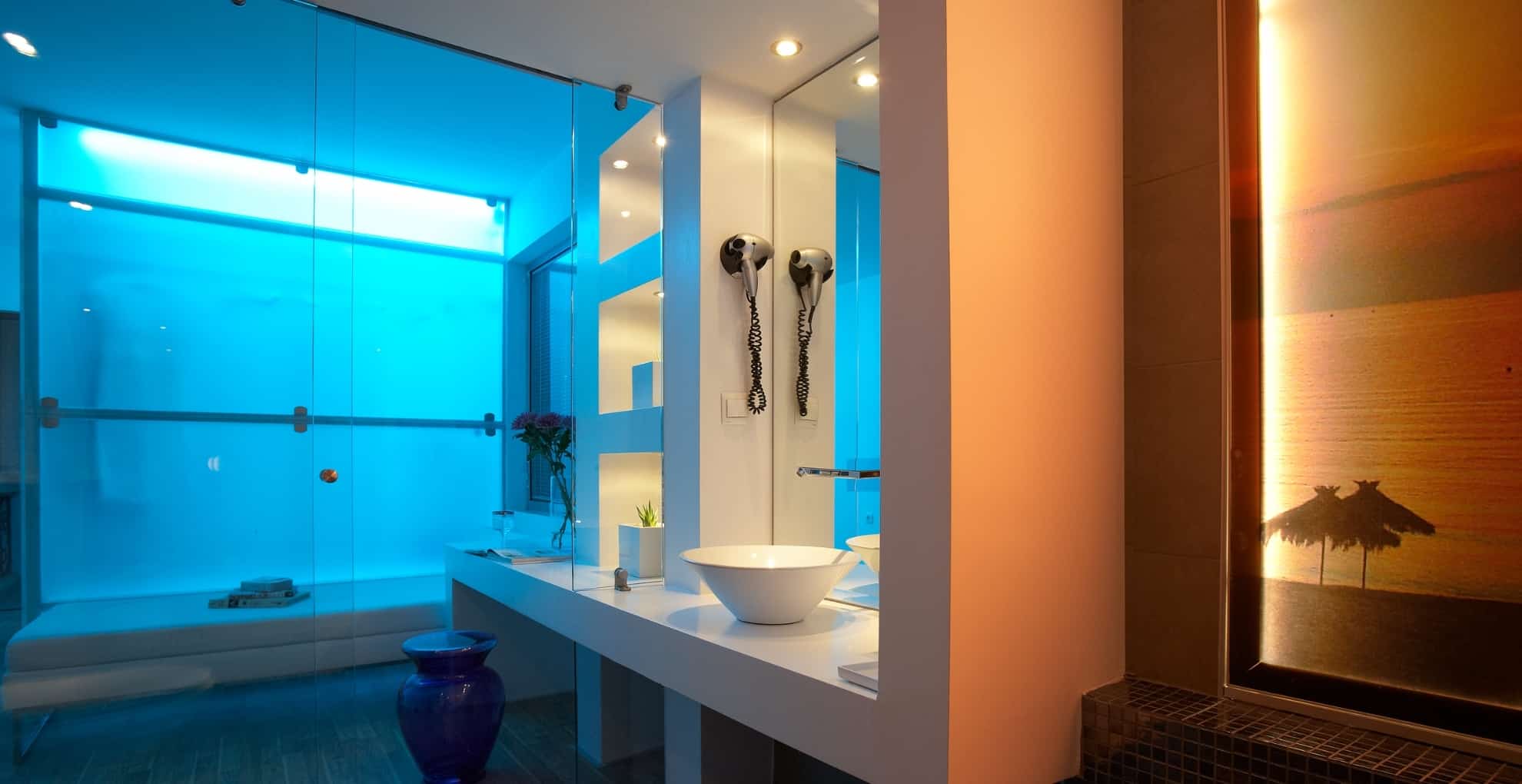 Hotel Kamari  Beach junior suites 1.jpg