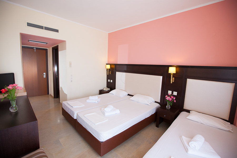 Kanali Beach Hotel Standard Tripple Room.jpg