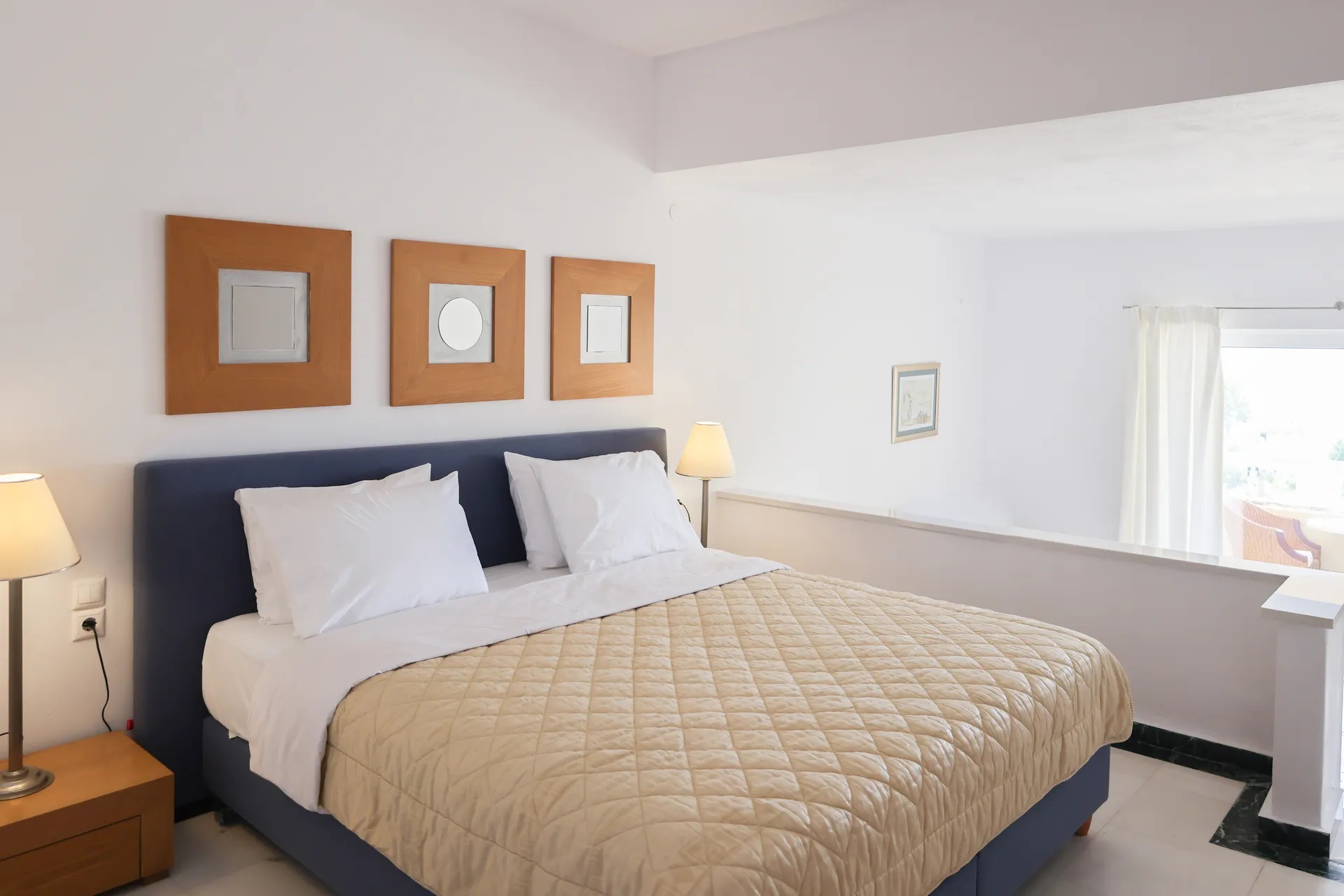 Kanapitsa Mare Hotel-Junior suite.jpg