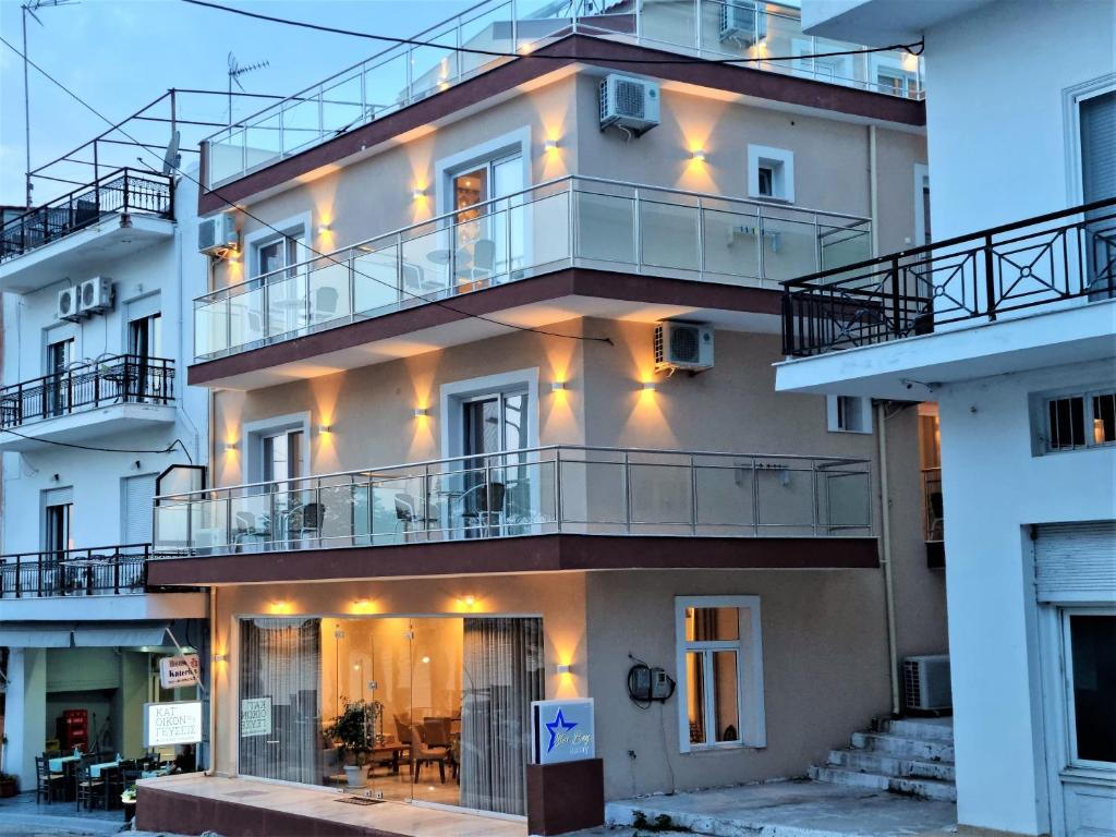 Hotel Star Bay luxury izgled od spolja.jpg