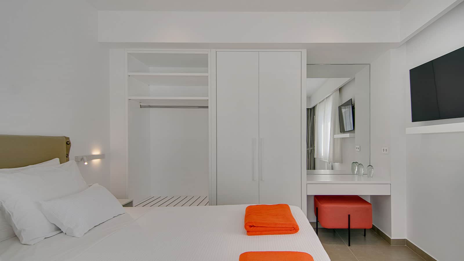 Livinghome Suites-Deluxe suite.jpg