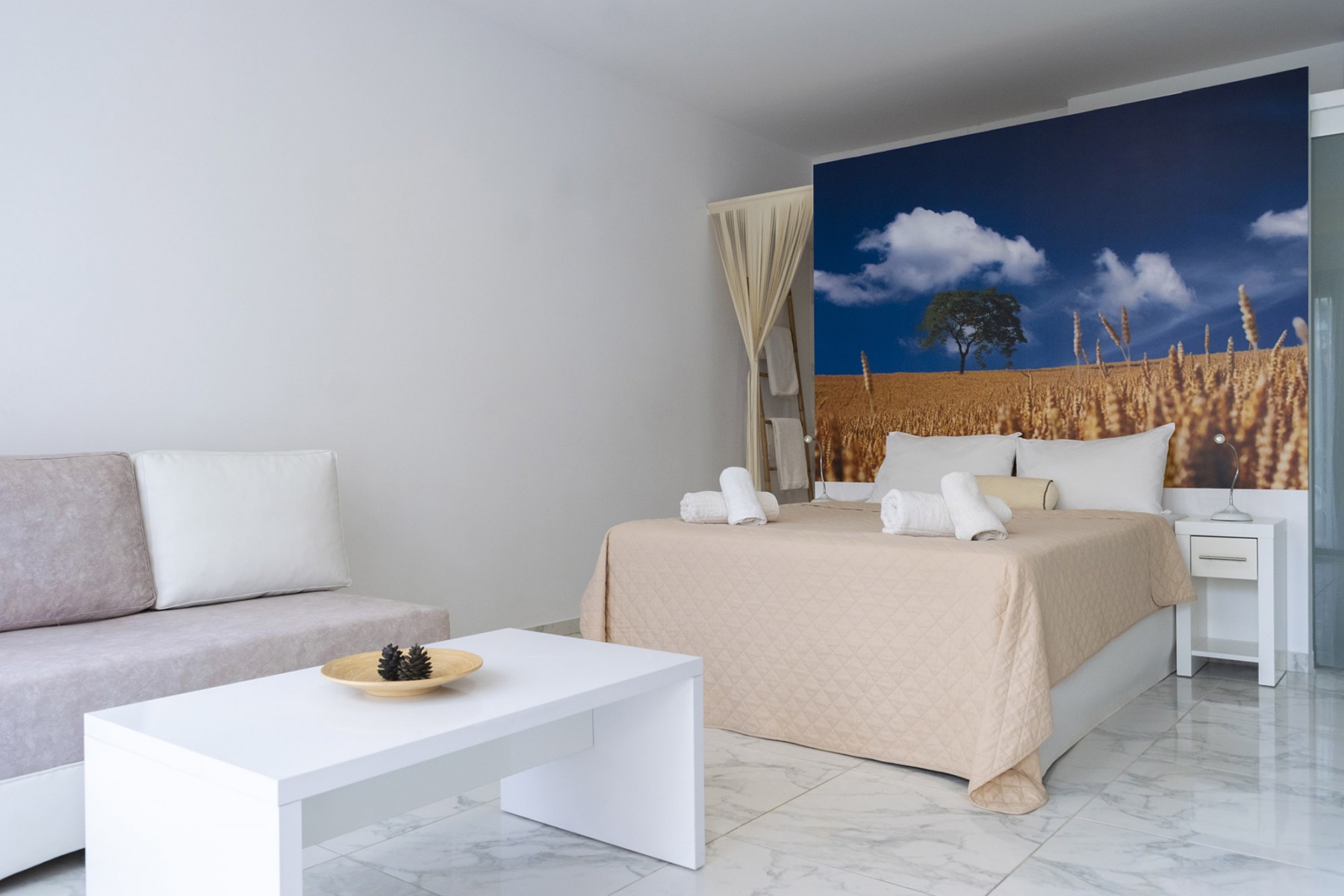 Beach hotel Kapahi junior apartman.jpg