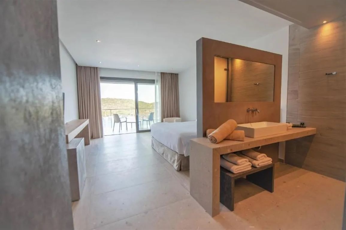 Sivota Deamaris Luxury Boutique Hotel-Junior suite.jpg