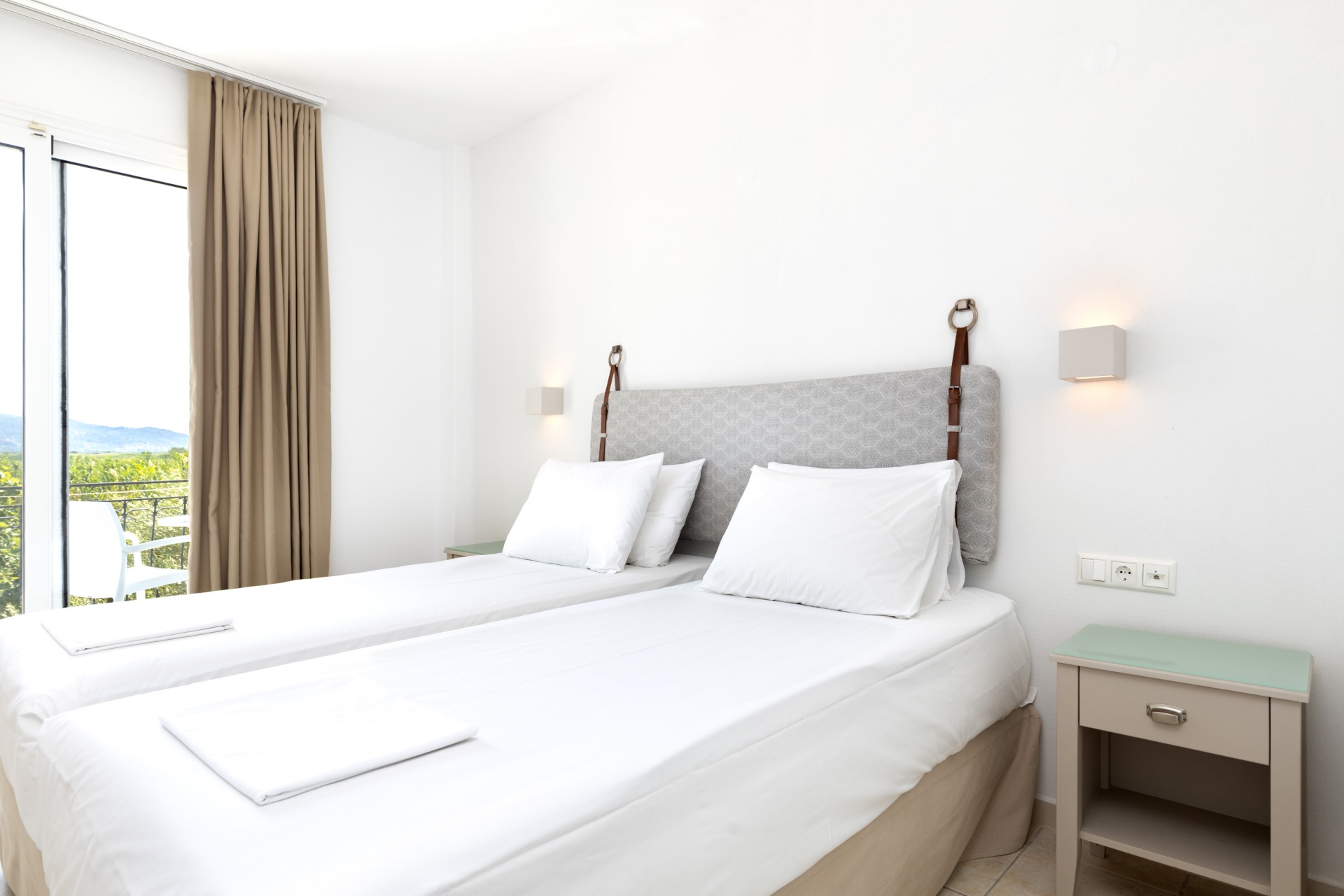 Hotel Elektra Comfort deluks soba.jpg