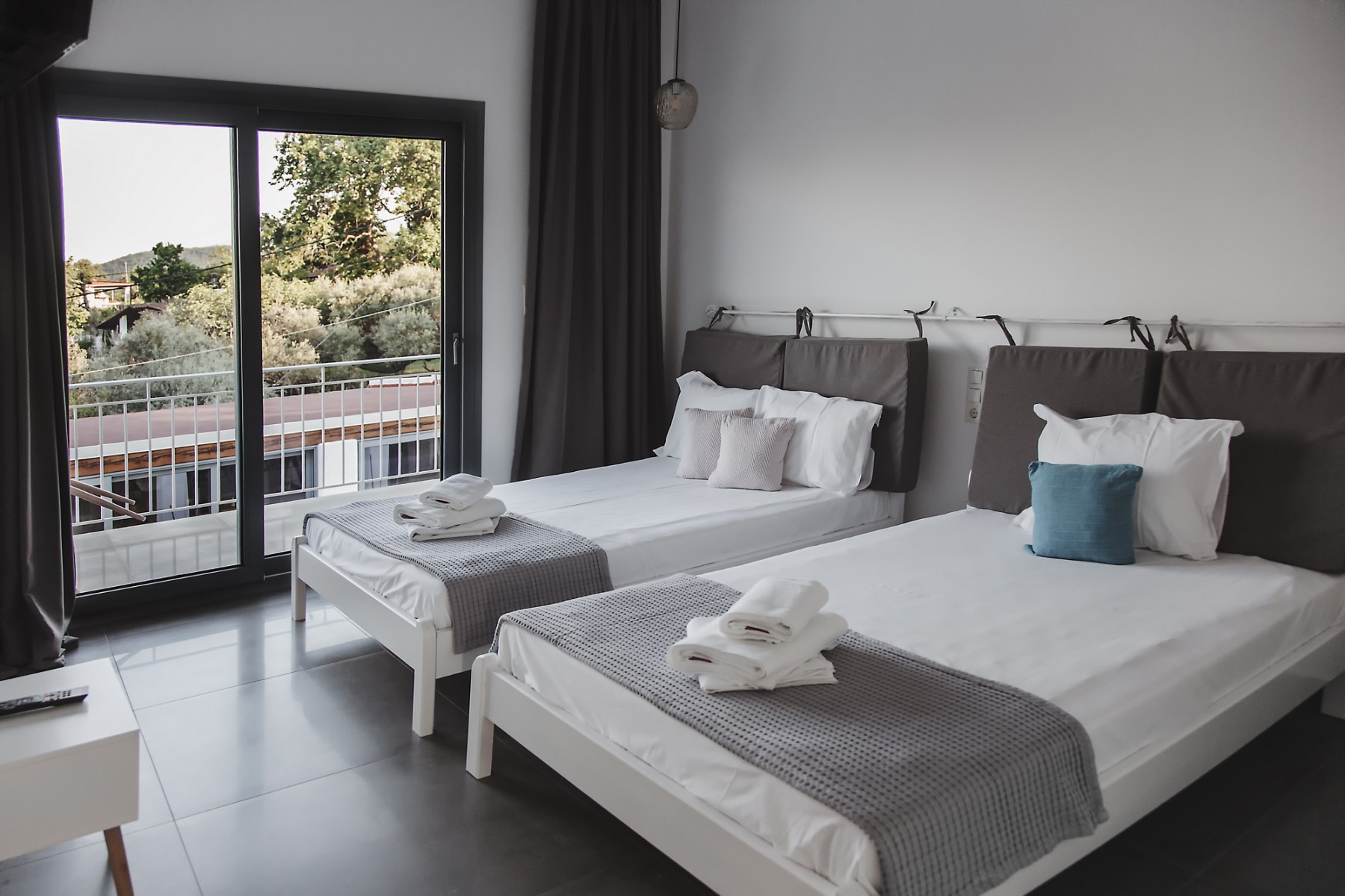 Agorastos Luxury Living-Superior soba.jpg