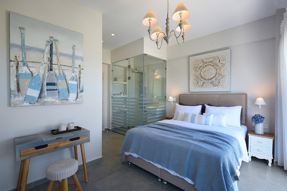 Soleado Luxury VIllas-Premium tro i po sobna vila spavaca soba.jpg