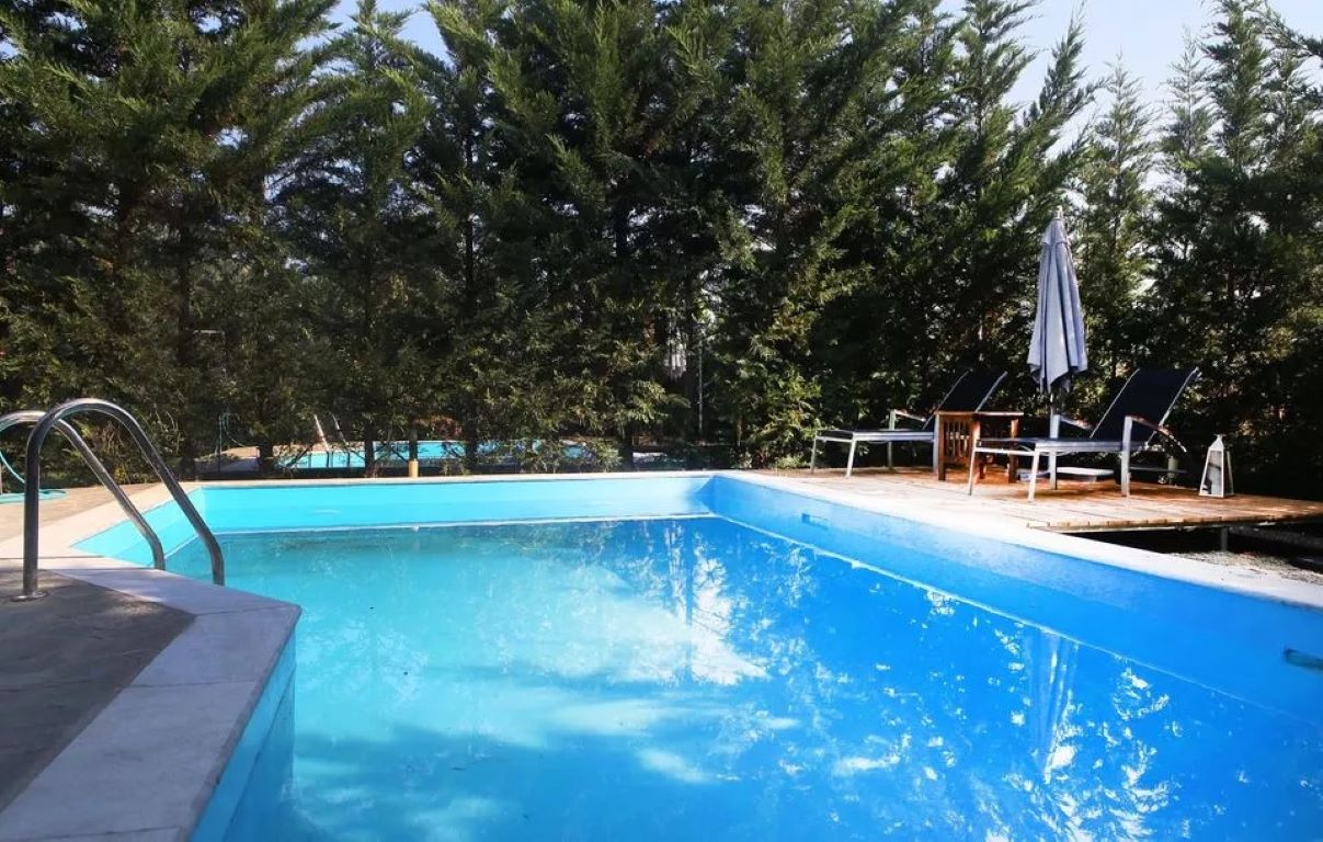 Sunny Sani Luxury Villas-Executive trosobna vila bazen.jpg