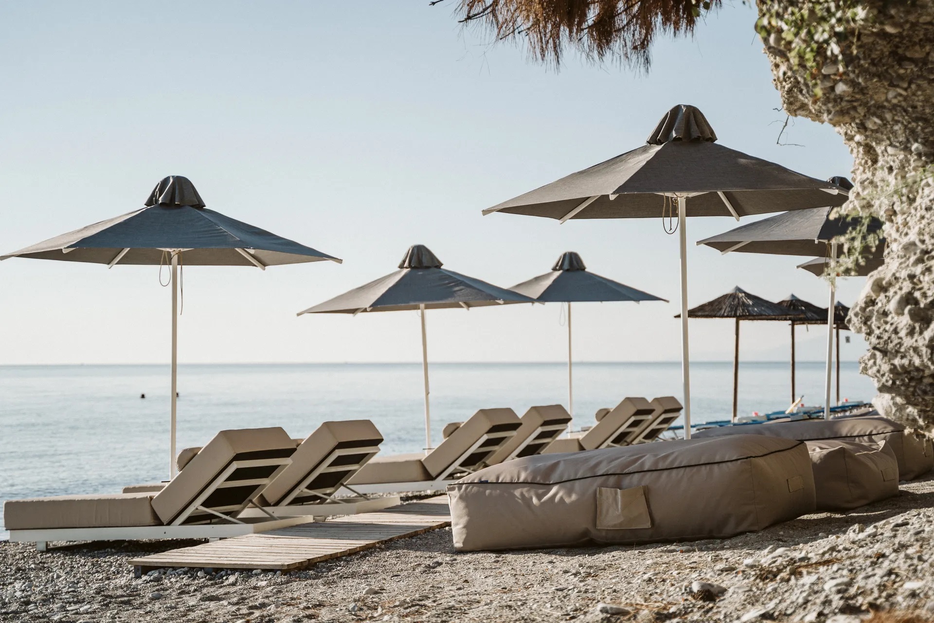 Akrotiri Olympus Luxury Suites-Plaza.jpg