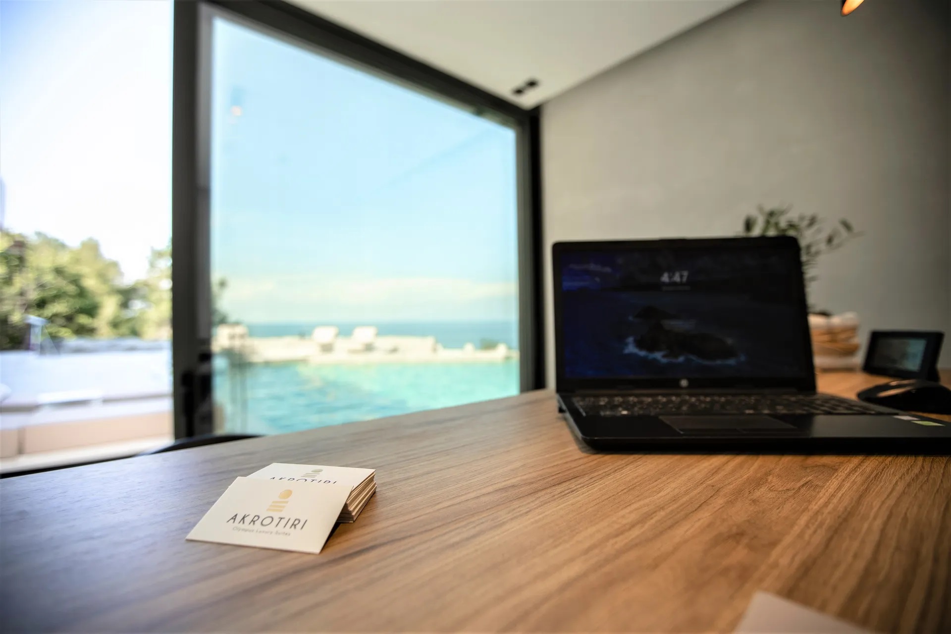 Akrotiri Olympus Luxury Suites-Recepcija.jpg