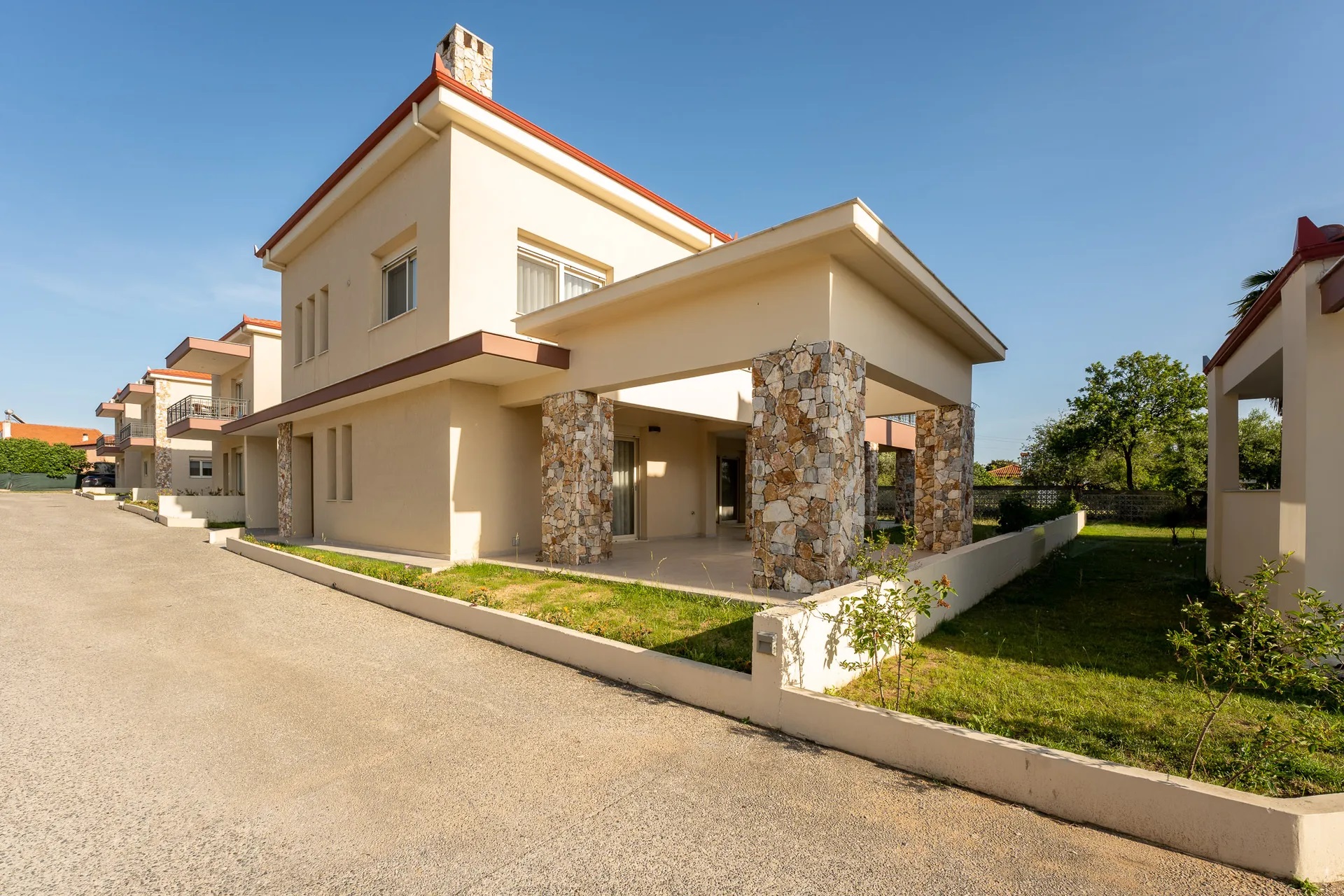 Kalisun Exclusive Suites-Grand deluxe vila.jpg