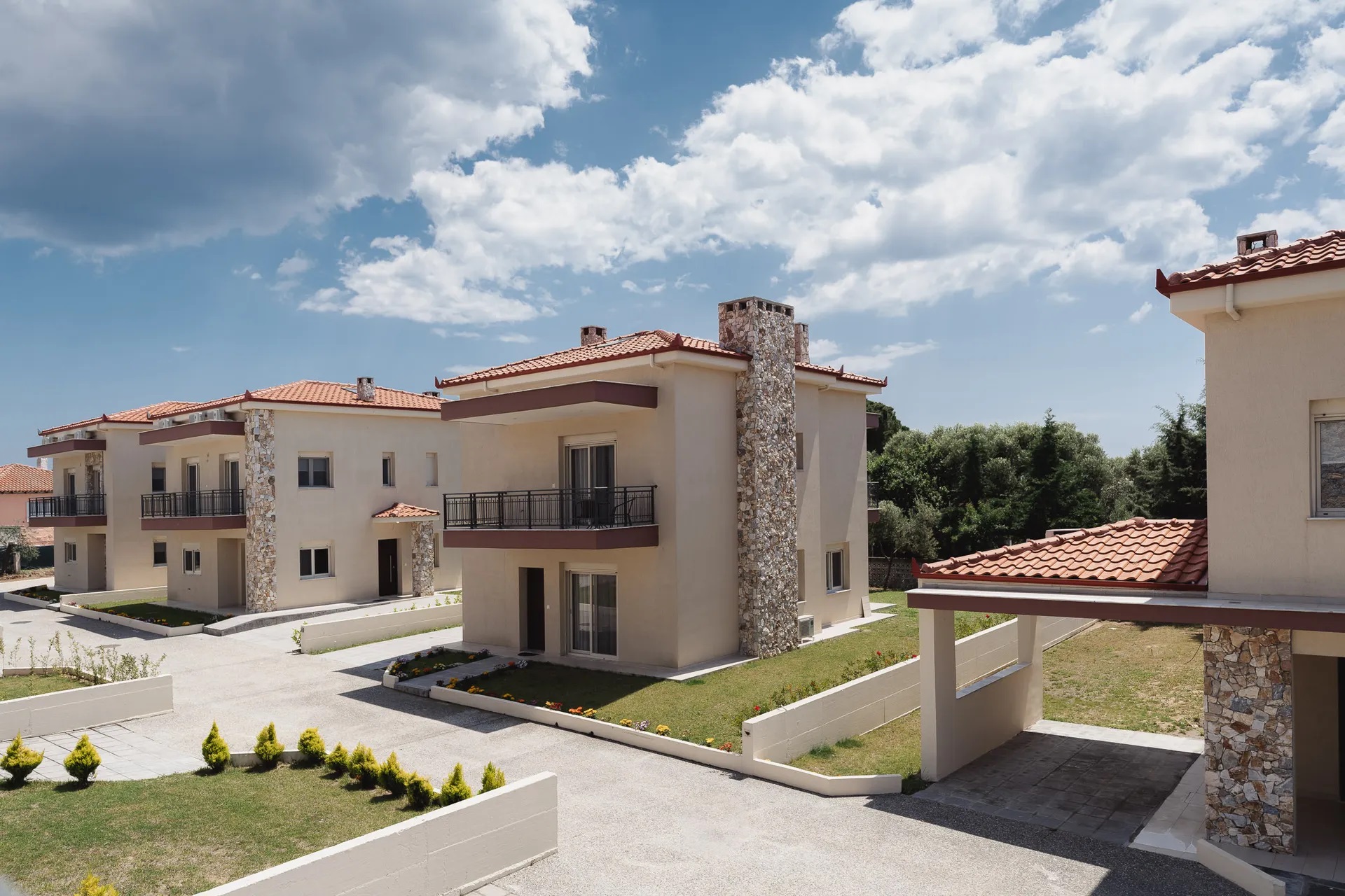 Kalisun Exclusive Suites-Vile spolja.jpg