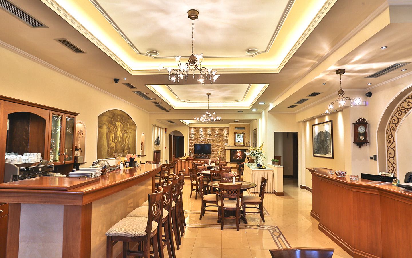 Xenios Dias Hotel-Recepcija.jpg