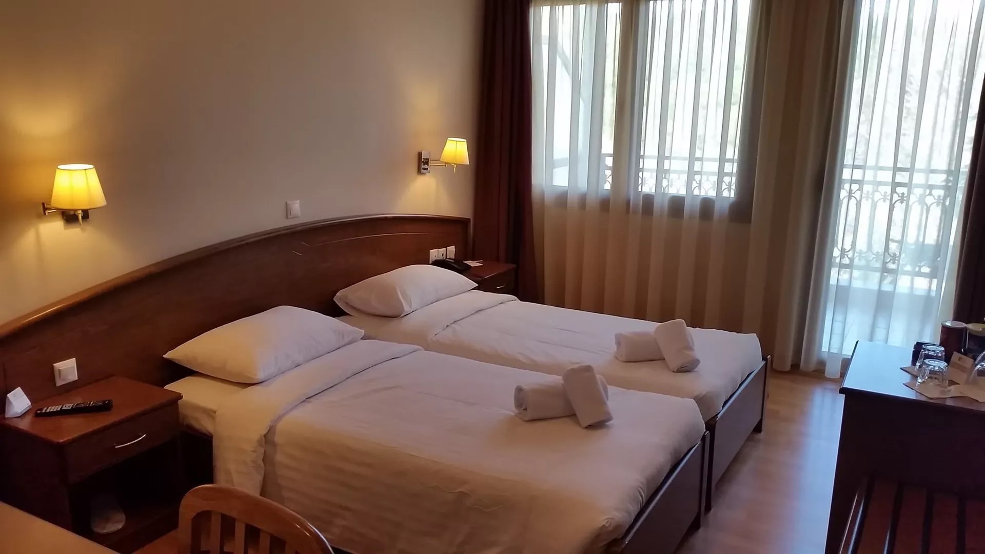 Xenios Dias Hotel-Standardna soba.jpg