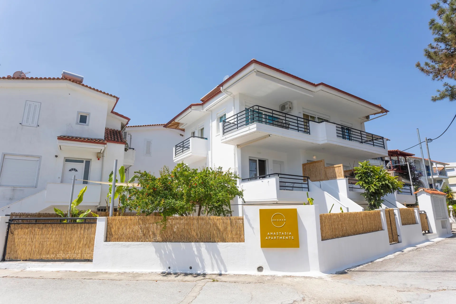 Anastasia Apartments & Studios-Hotel spolja.jpg
