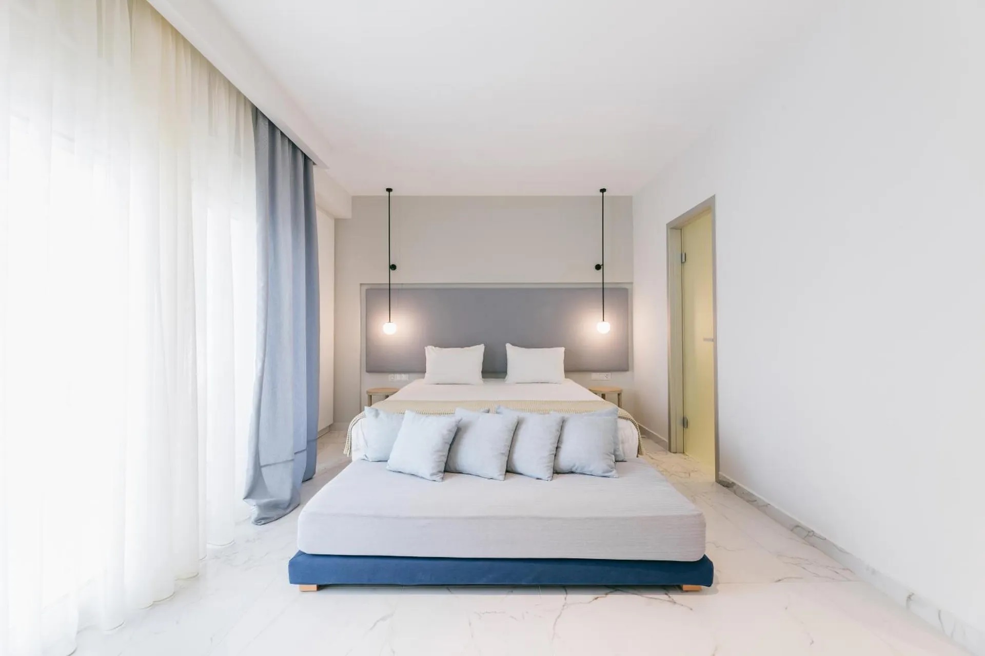 Anastasia Apartments & Studios-Junior suite.jpg