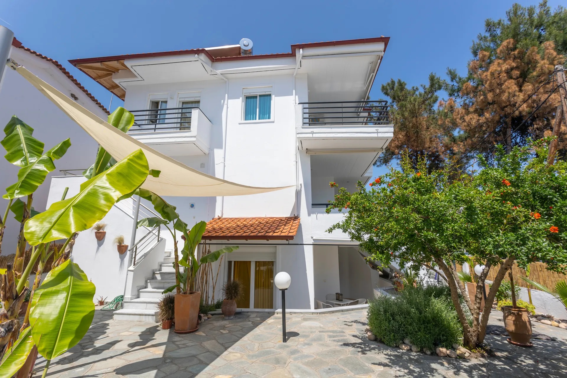Anastasia Apartments & Studios-Spoljasnji izgled.jpg