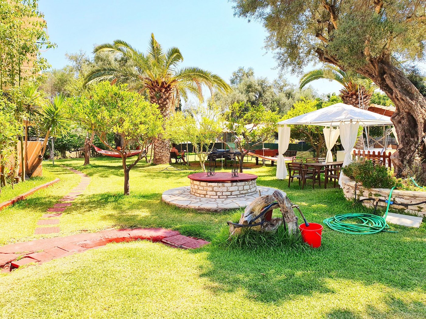 Alexaria Holidays Apartments Lefkada-Dvoroiste.jpg