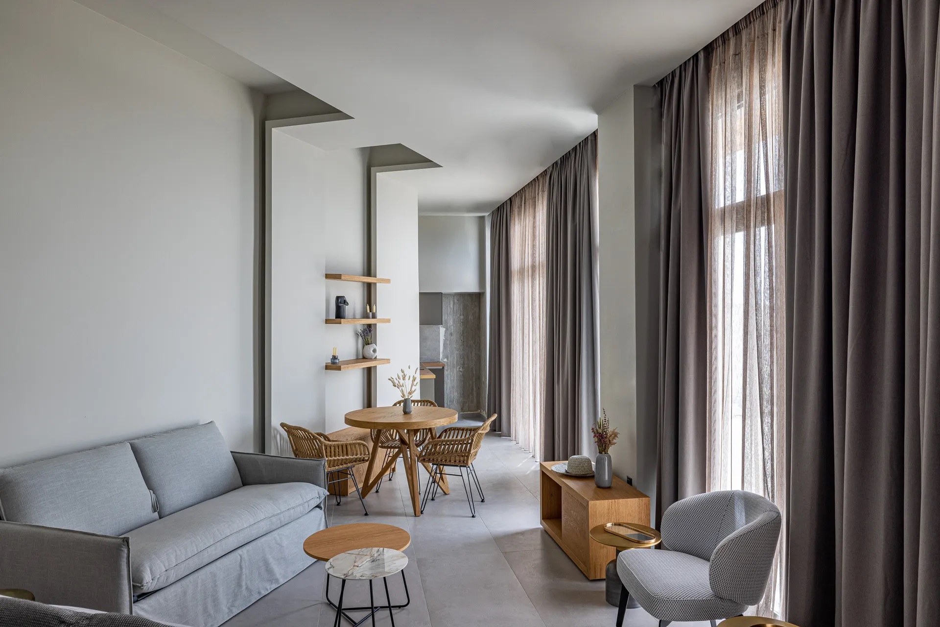 Anadeo Villas & Suites-Supreme suite dnevna soba.jpg