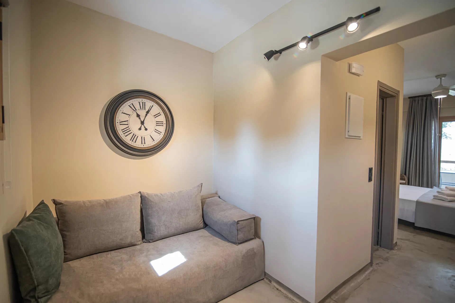 Pefkon Suites Hotel-Deluxe suite.jpg