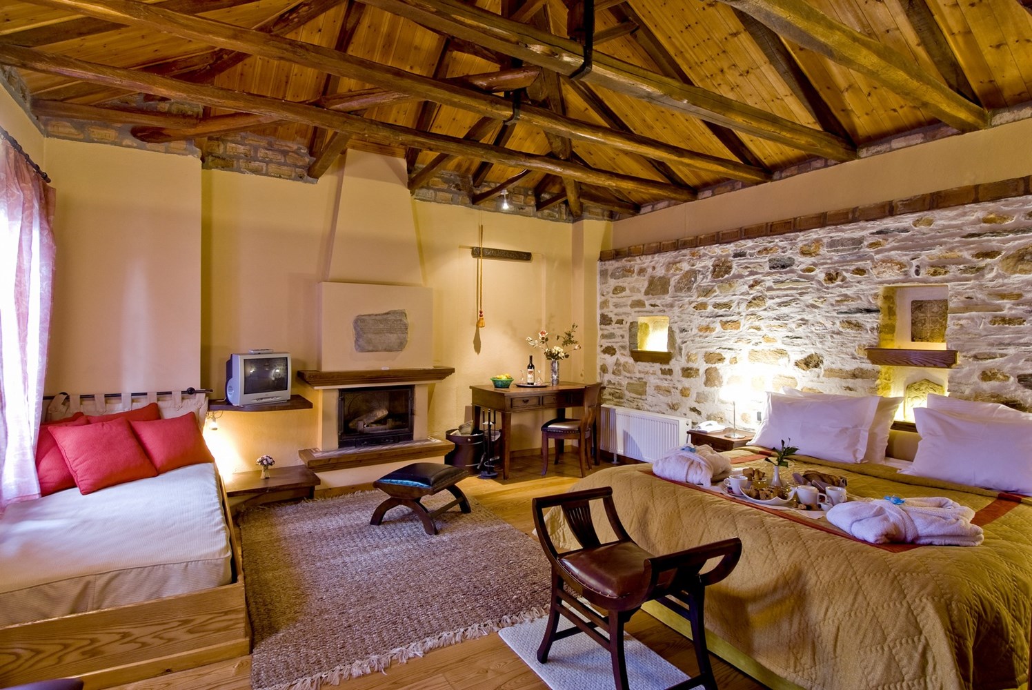 Anovolios Boutique Hotel Pelion-Queen soba.jpg