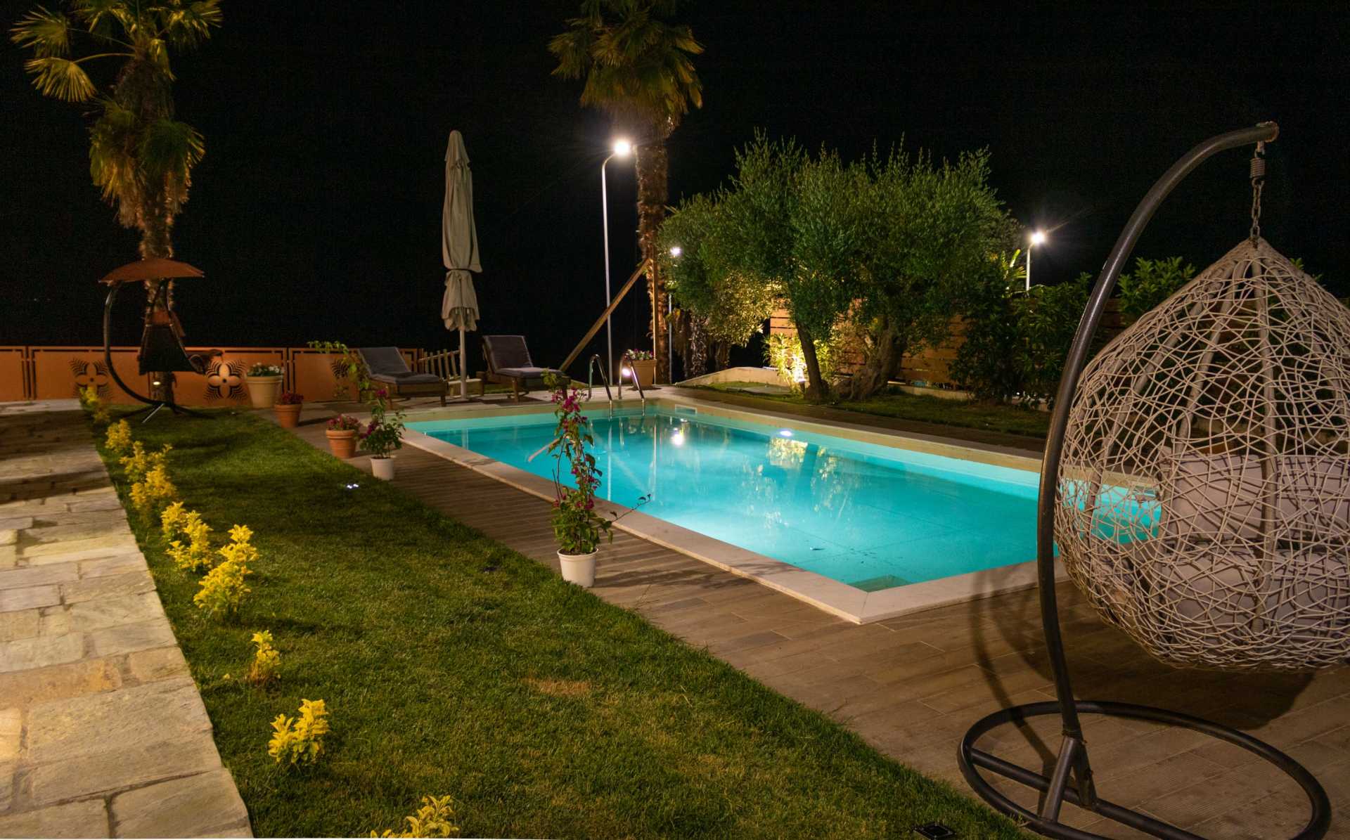 Pefkohori Golden Mountain Beach Villas-Bazen na otvorenom.jpg