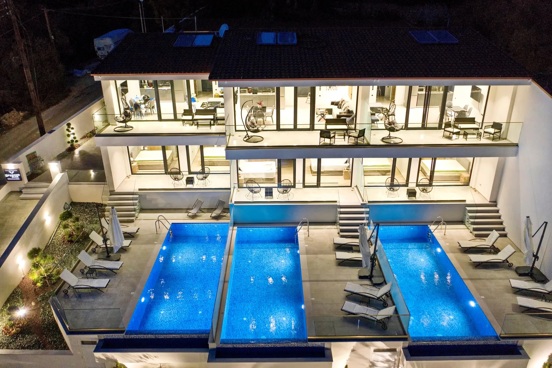 Diamond Blue VIllas-Vile spolja.jpg