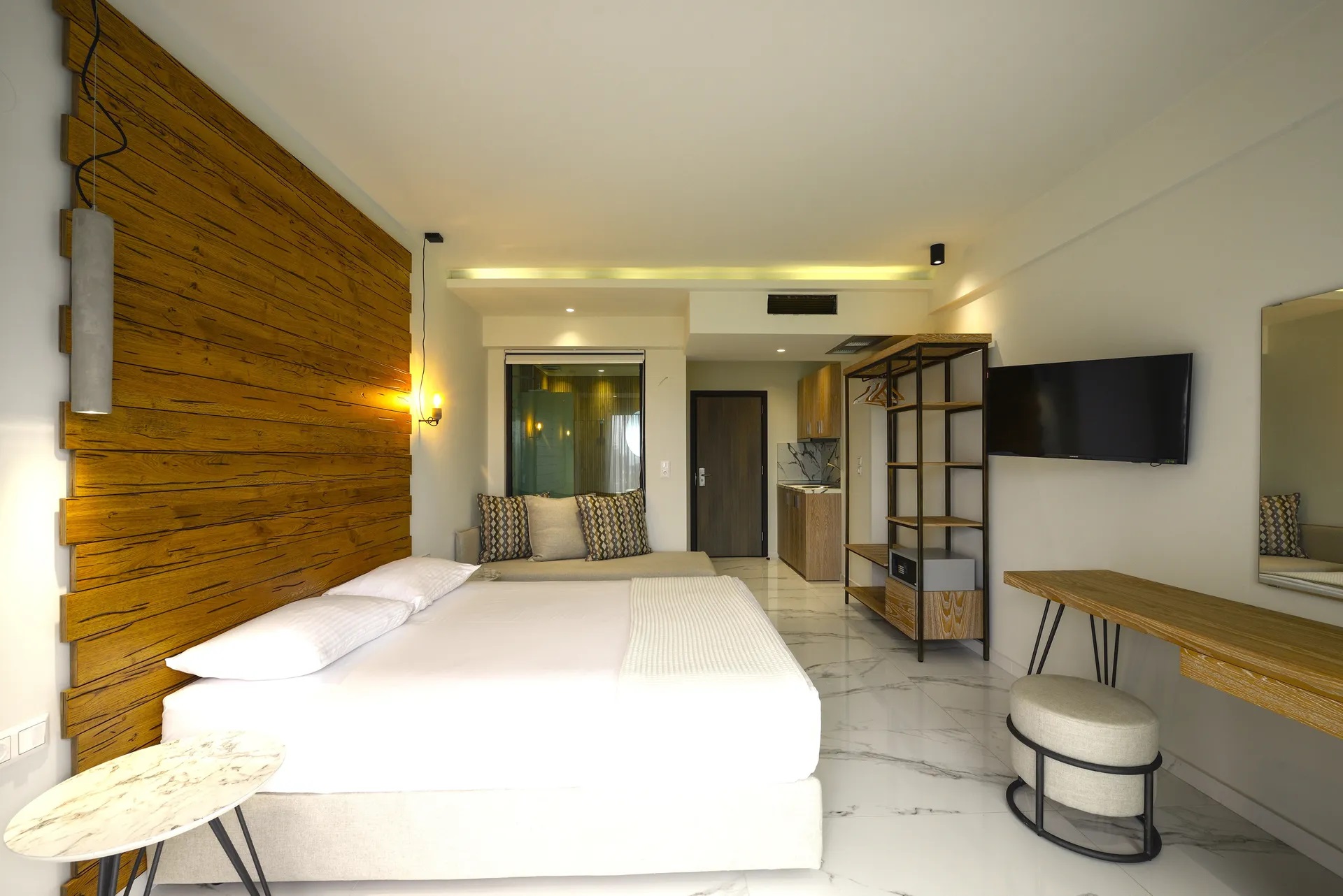 Thetis Boutique Apartments-Junior suite.jpg