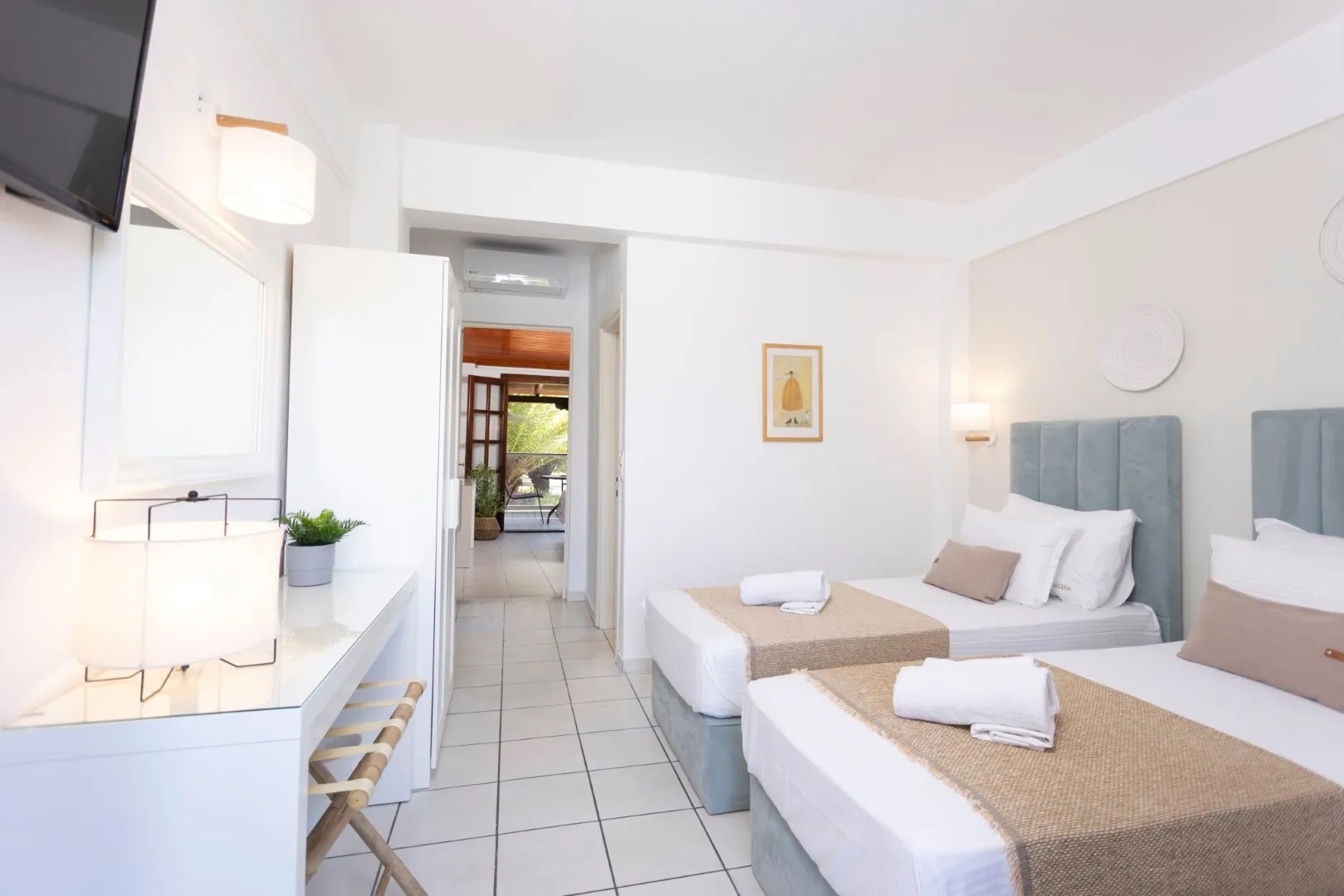 Magdalena Hotel Pefkohori-Klasicna cetvorokrevetna soba.jpg