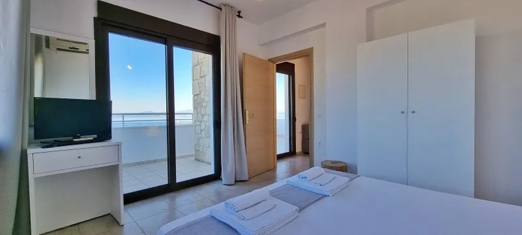 Bungakiw White Apartments & Suites-Jednosoban apartman.jpg