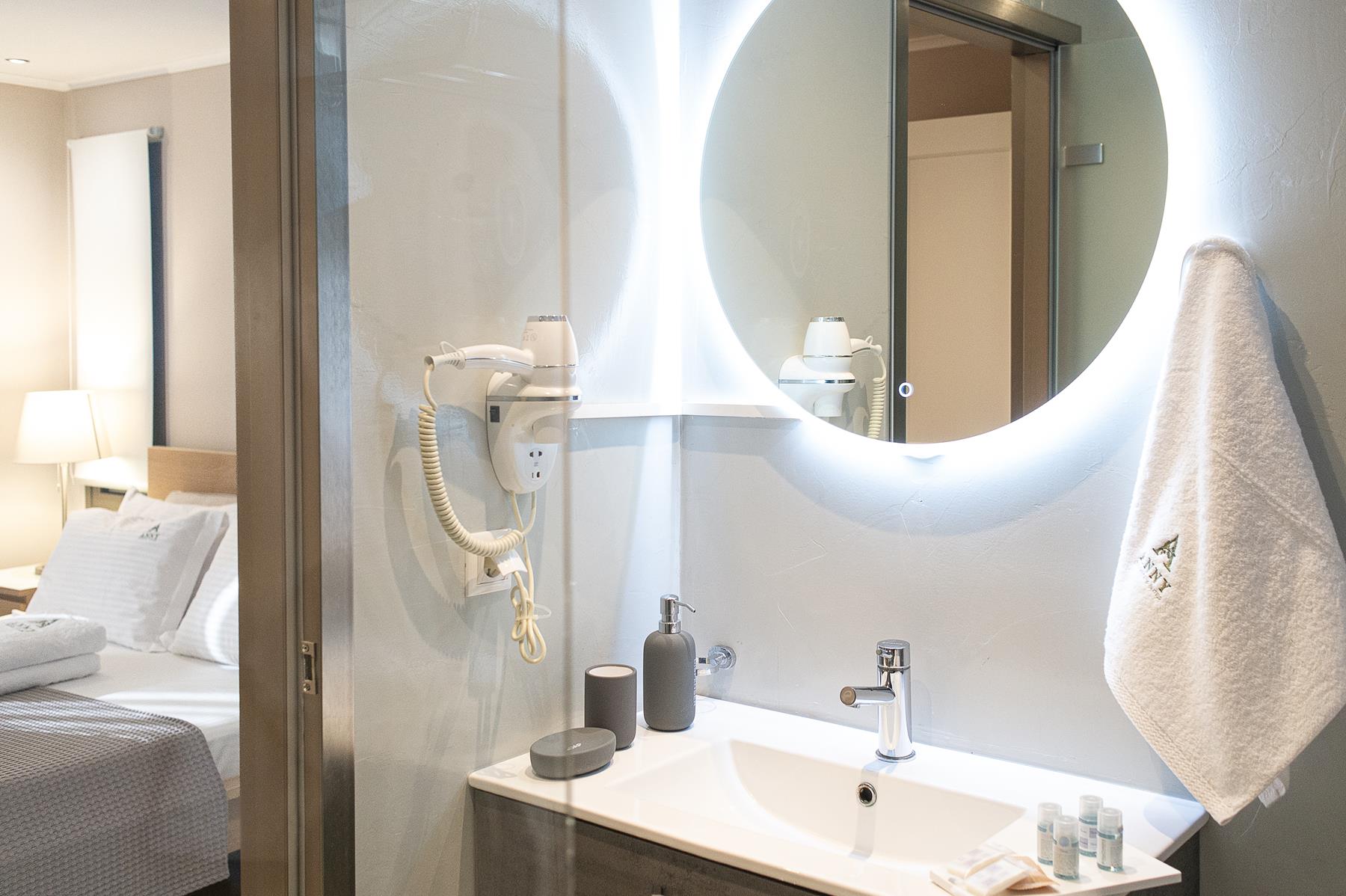 Hotel Anny Residence & Suites izgled kupatila.jpg
