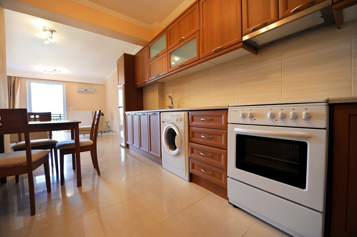 Dionysos Luxury Apartments-Apartman za sestoro kuhinja.jpg