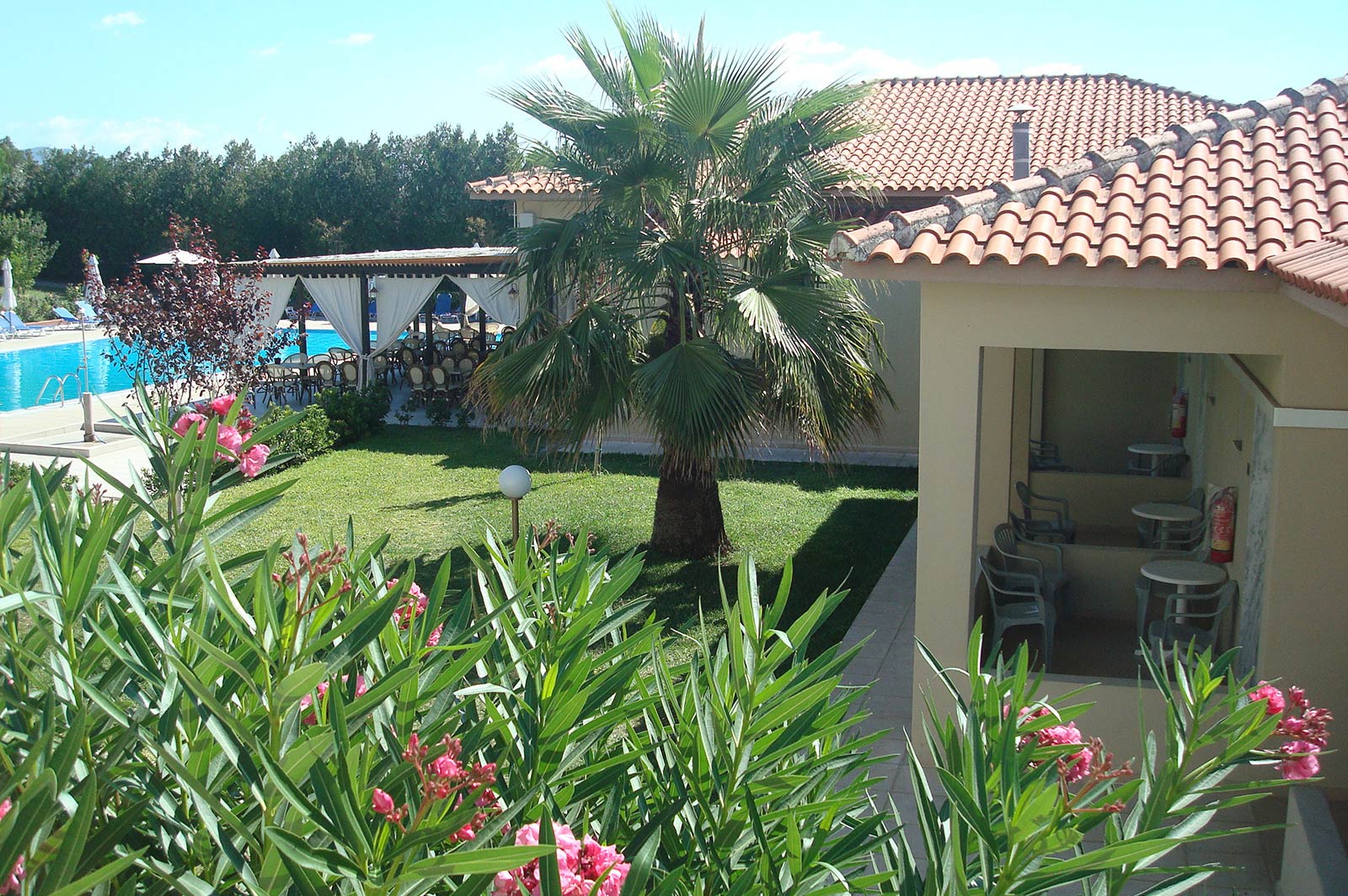 Kalives Resort Hotel-Kompleks hotela.jpg