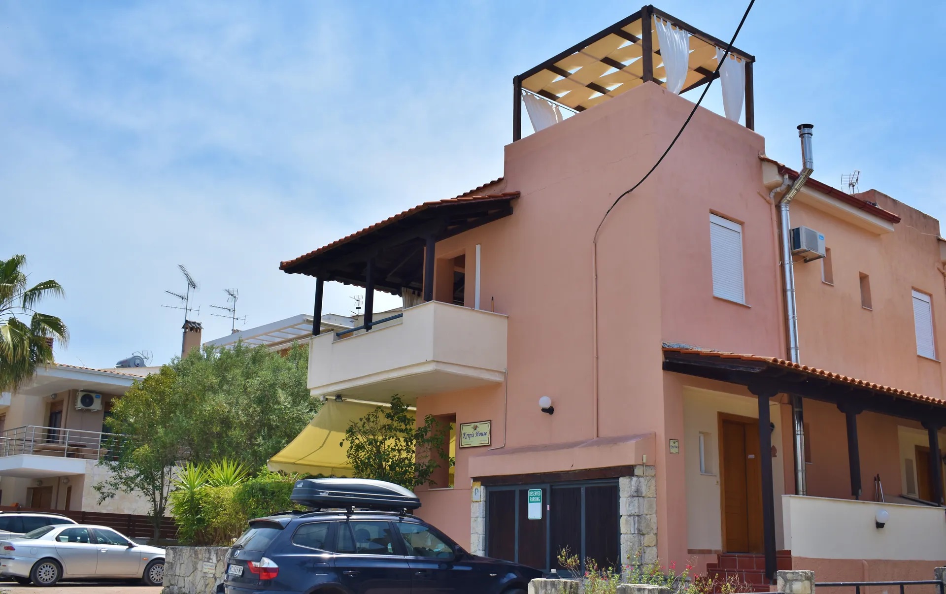 Kripis Villa-Spoljasnji izgled.jpg