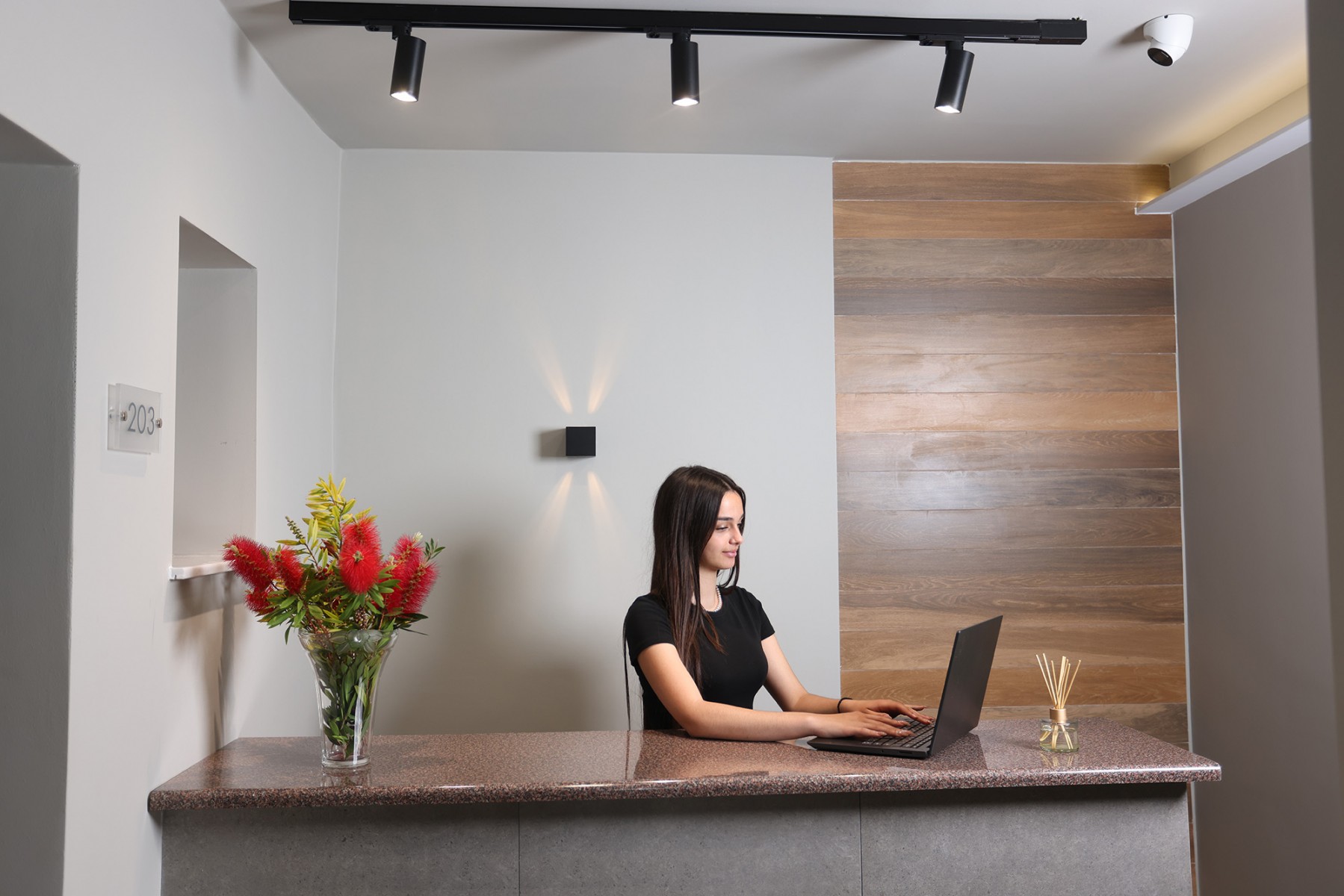 Notos Premium Holiday Apartments-Recepcija.jpg