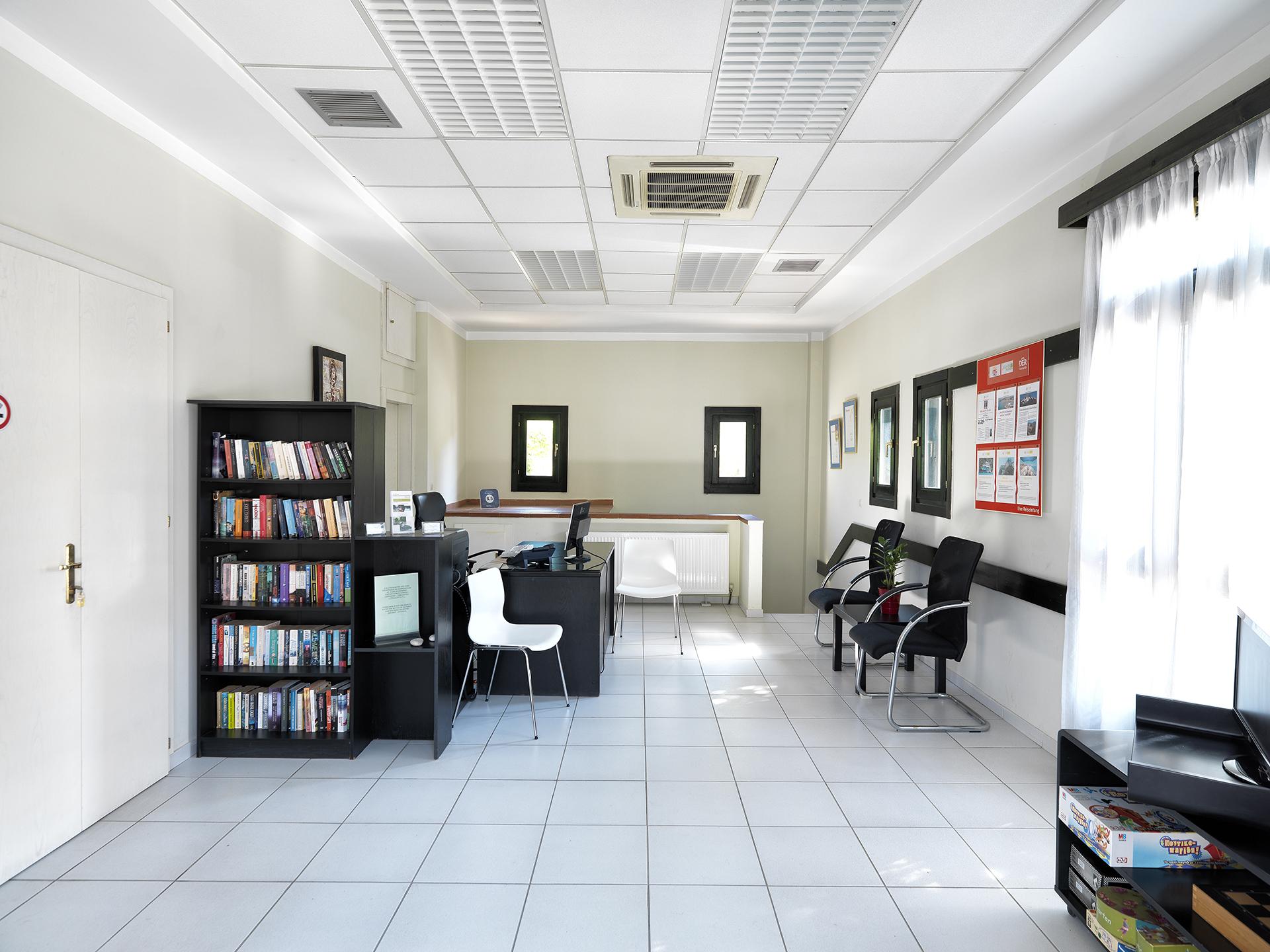 Elia Apartments-Recepcija.jpg