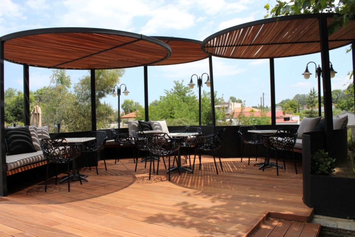 Zeus Hotel Platamonas-Terasa.jpg